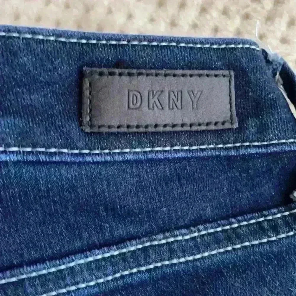 DKNY Skinny Jeans